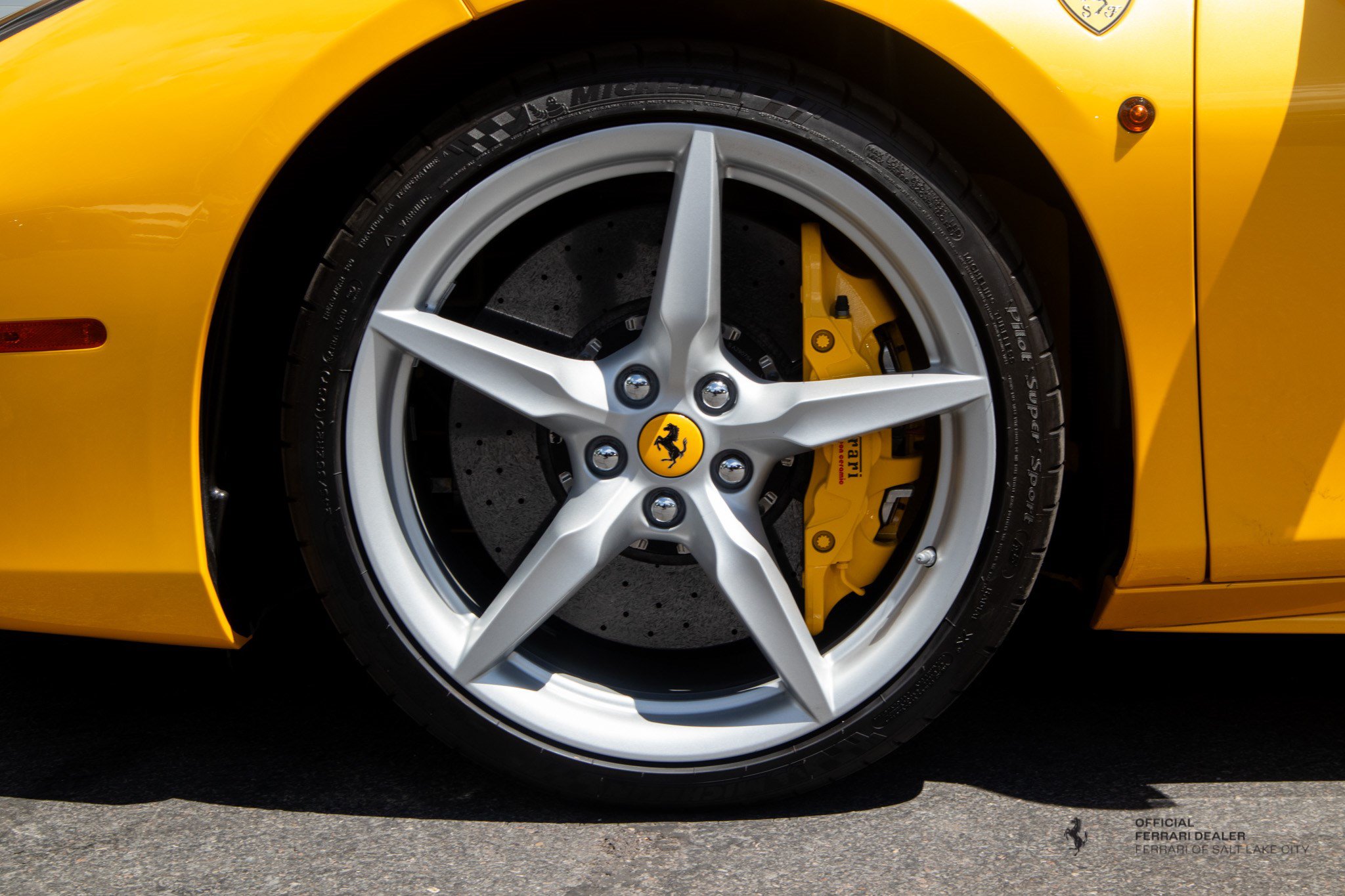 Certified 2019 Ferrari 488 Spider RWD image 12
