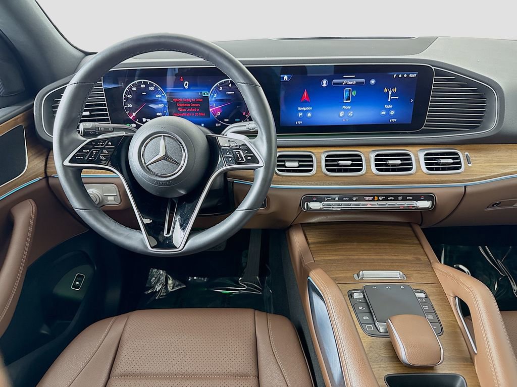 Used 2025 Mercedes-Benz GLE 350 4MATIC w/ Winter Package image 23