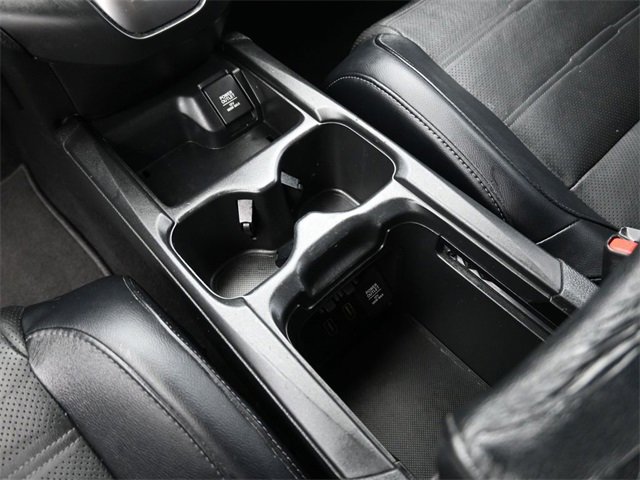 Certified 2017 Honda CR-V Touring image 32