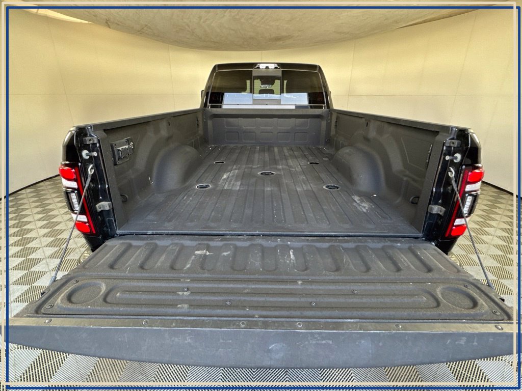 Certified 2024 RAM 3500 Limited w/ Night Edition AWD/4WD image 33