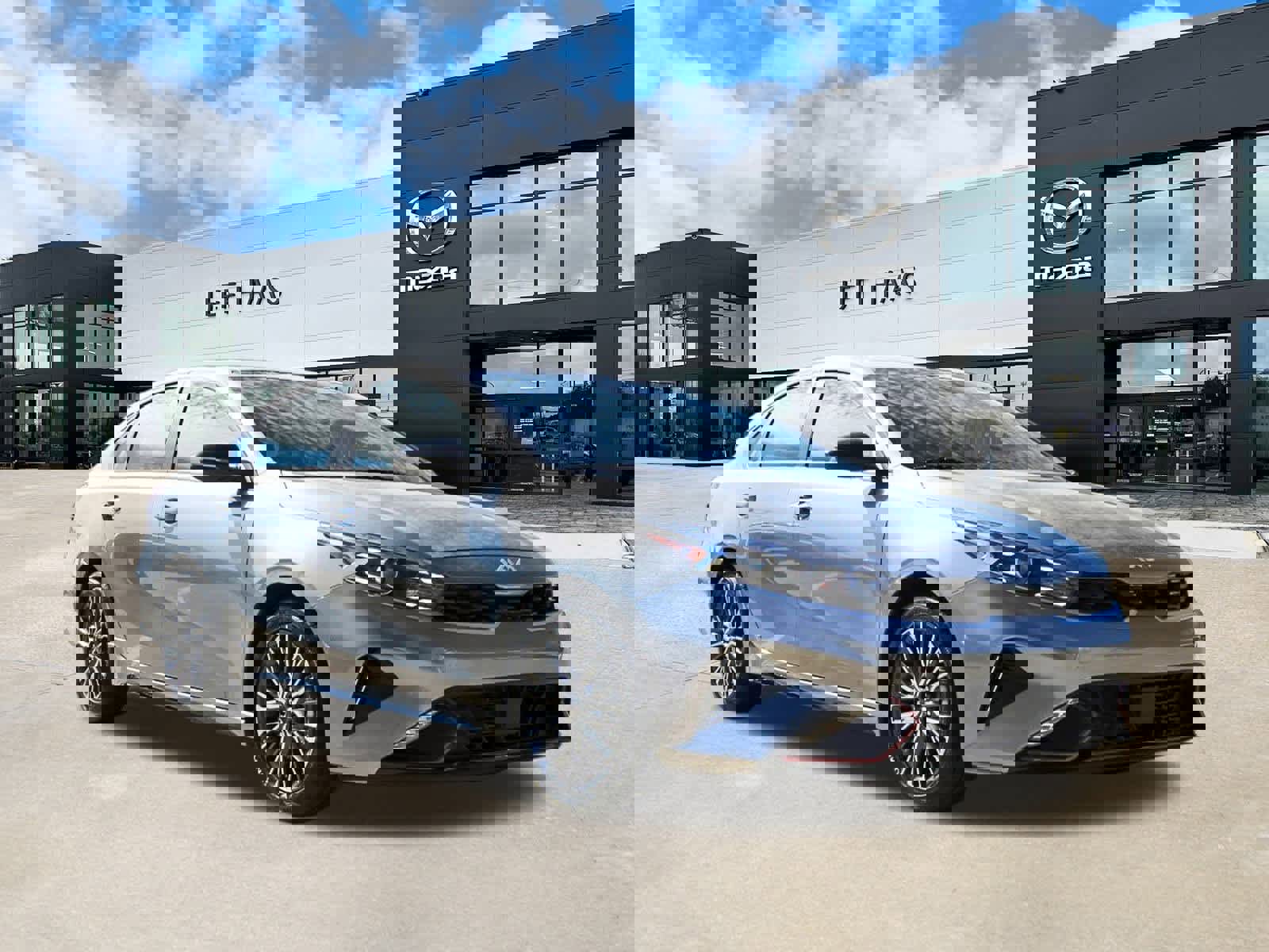 Used 2024 Kia Forte GT-Line w/ GT-Line Premium Package image 3