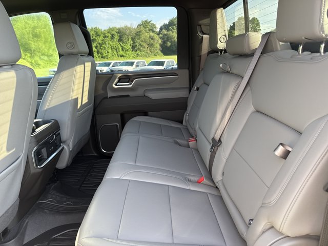 New 2026 GMC Sierra 2500 SLT w/ SLT Premium Package AWD/4WD image 6