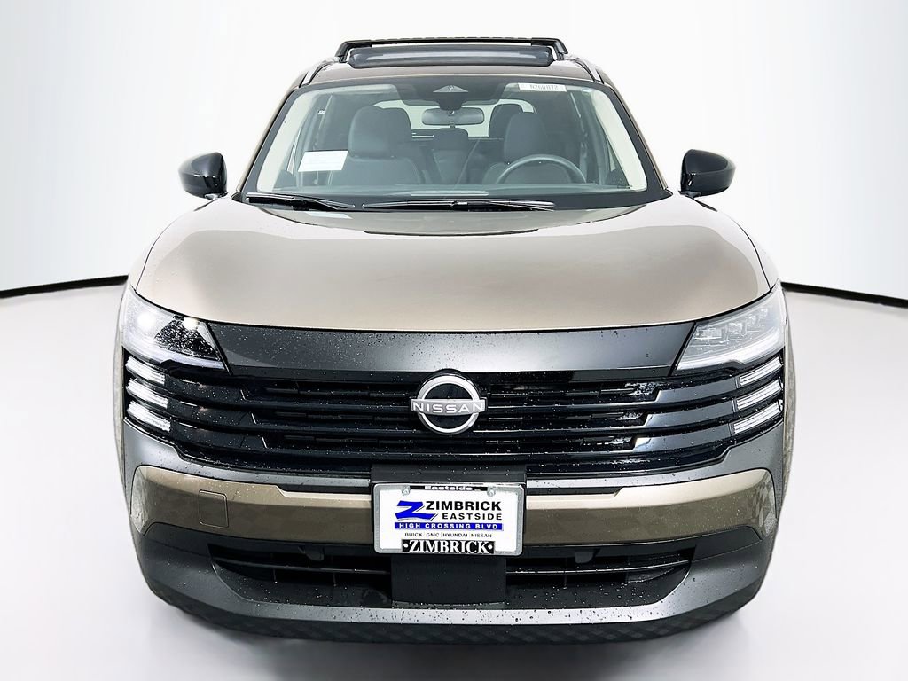 New 2026 Nissan Kicks SV w/ SV Premium Package image 2