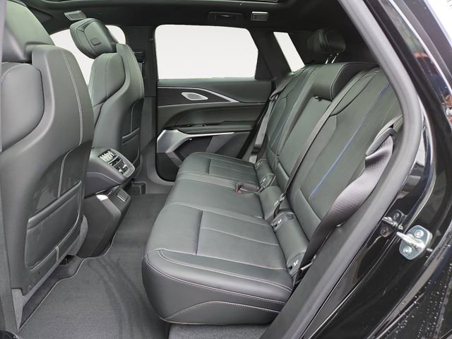 New 2026 Cadillac Lyriq V w/ Exterior Carbon Fiber Package image 10