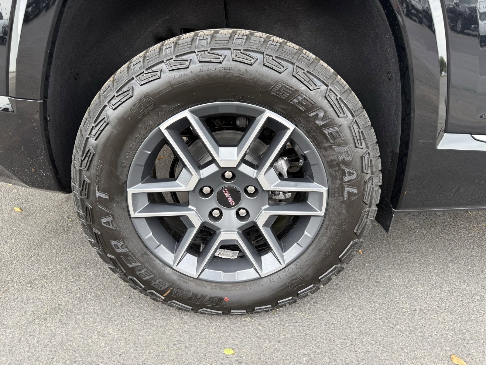 New 2026 GMC Terrain AT4 w/ Convenience Package III image 3