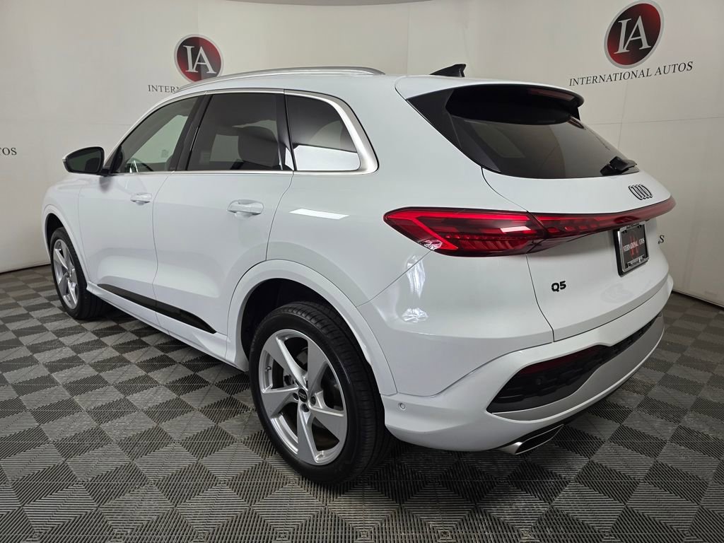 Certified 2025 Audi Q5 Premium w/ Premium Plus AWD/4WD image 7