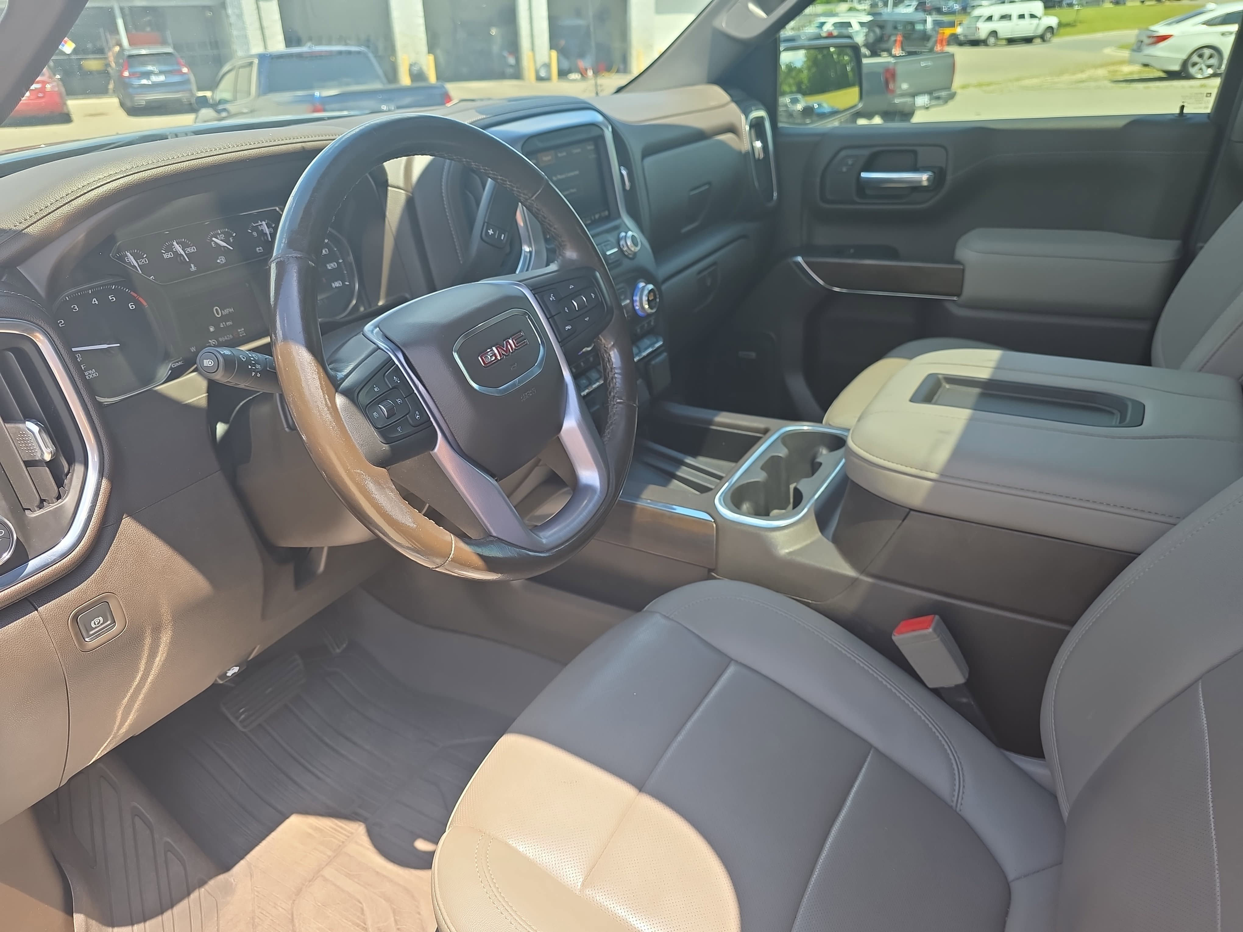Used 2021 GMC Sierra 1500 SLT w/ SLT Premium Plus Package AWD/4WD image 14