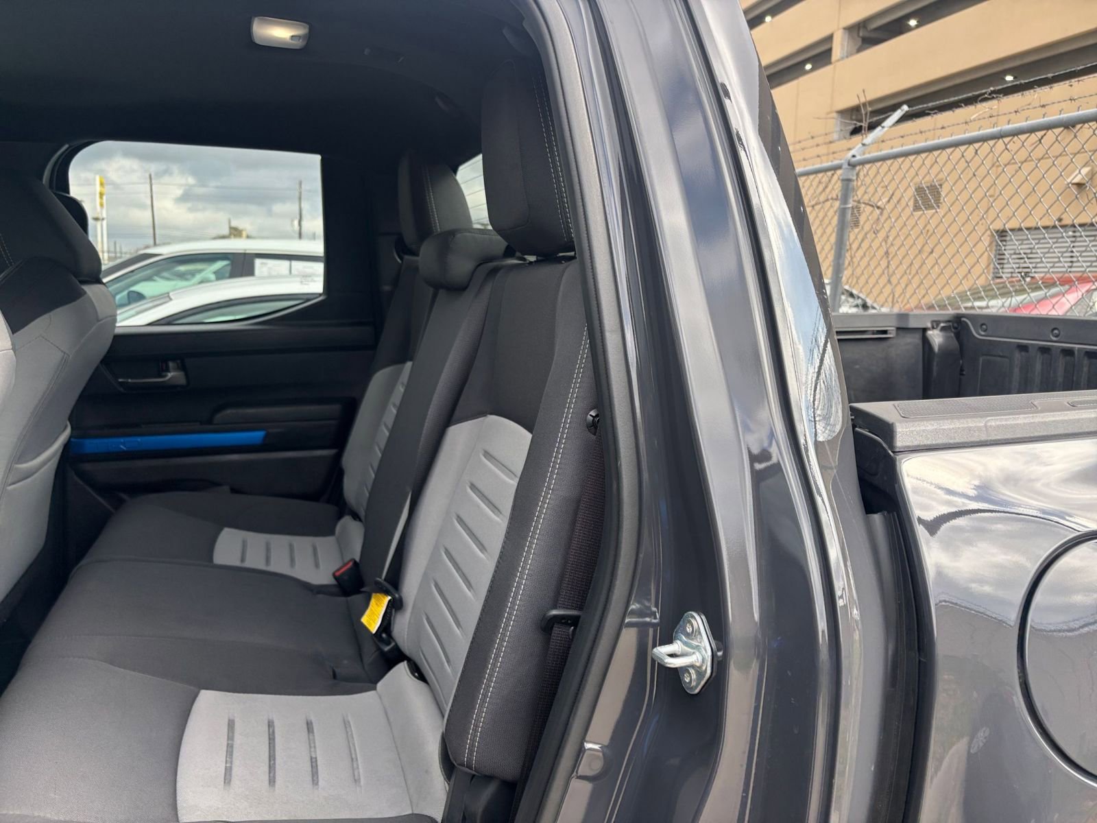 Used 2025 Toyota Tacoma TRD Off-Road image 23