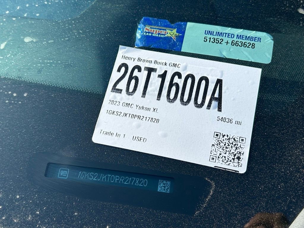 Used 2023 GMC Yukon XL Denali image 3
