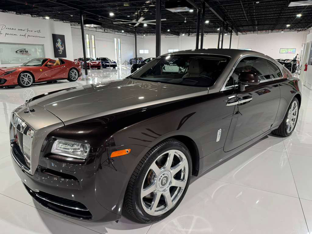 Used 2014 Rolls-Royce Wraith image 3