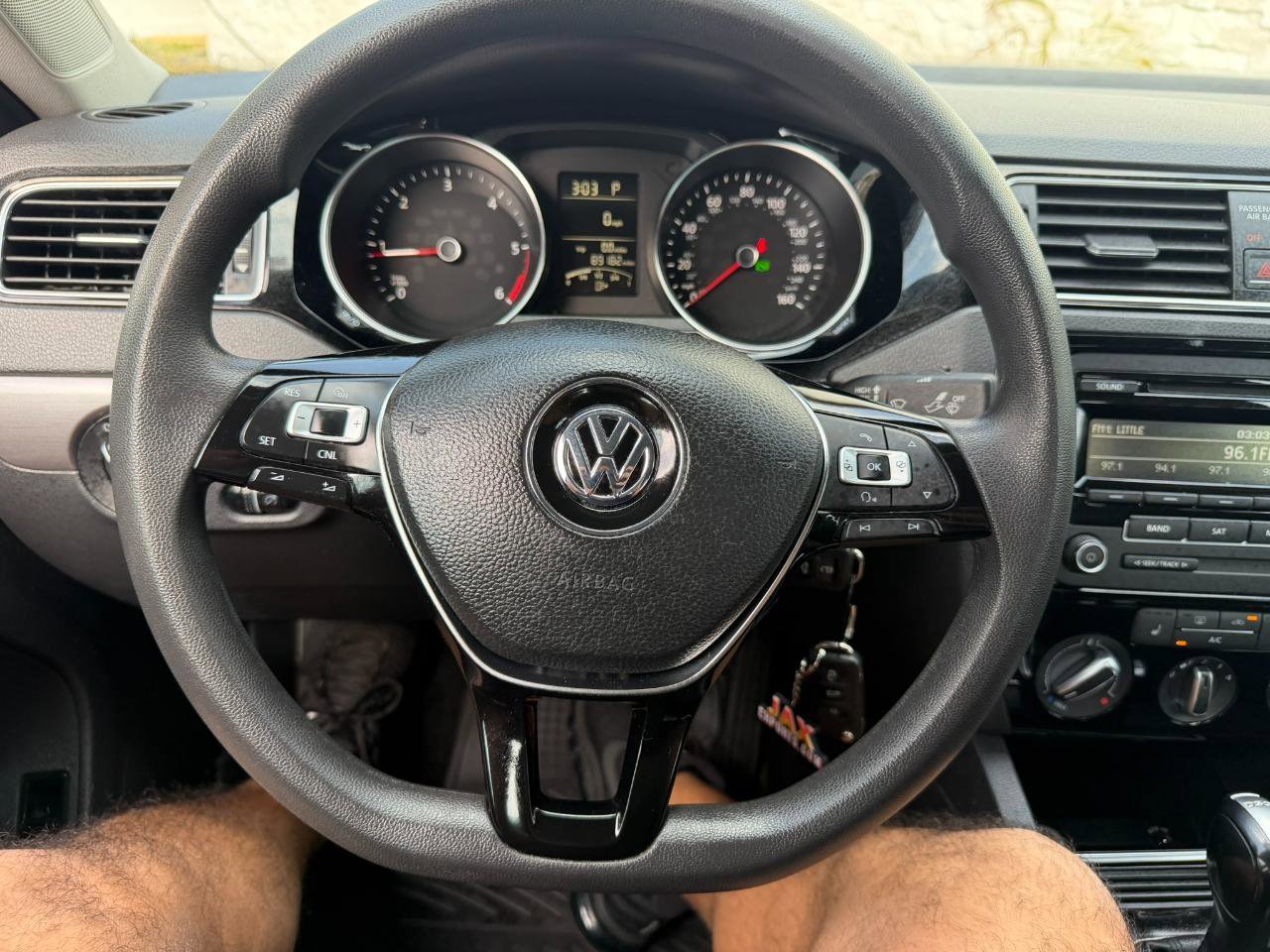 Used 2015 Volkswagen Jetta TDI S image 20