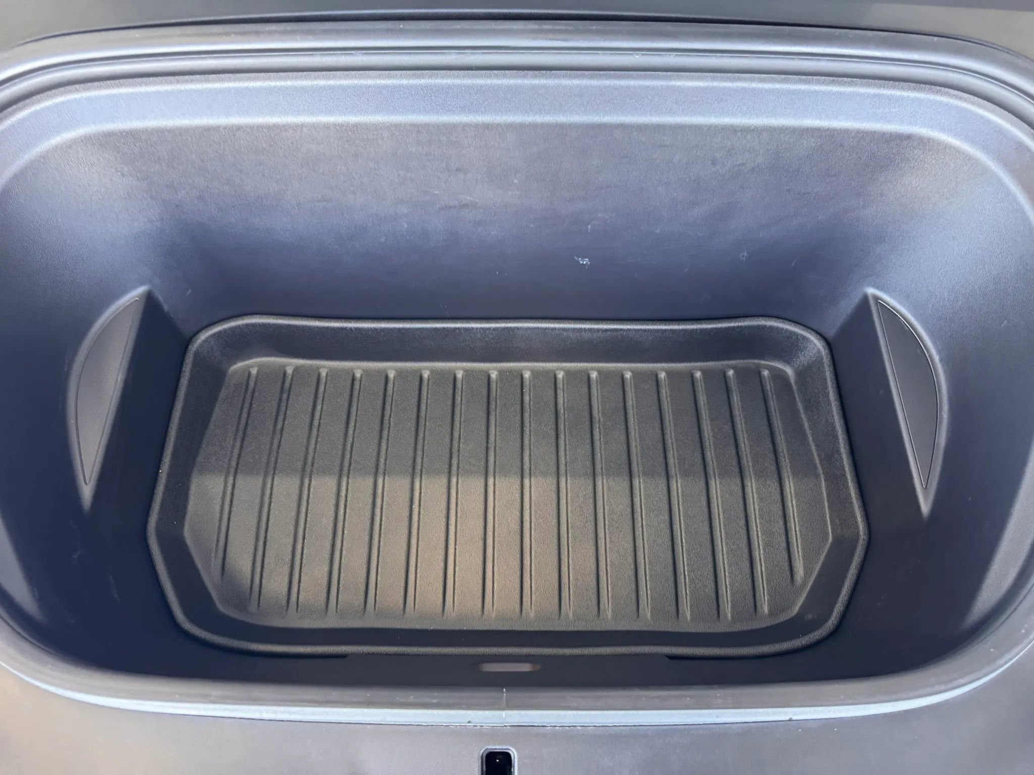 Used 2020 Tesla Model Y Long Range image 41