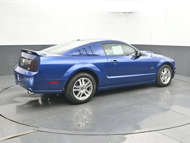Used 2007 Ford Mustang GT Premium RWD image 2