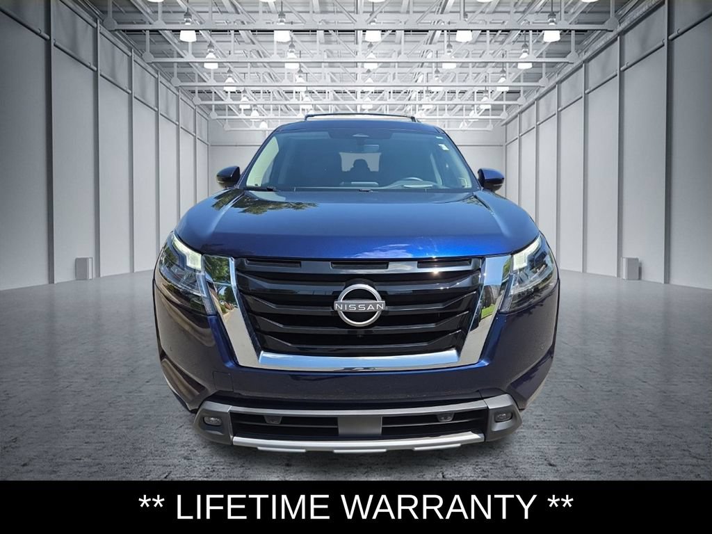Certified 2024 Nissan Pathfinder Platinum w/ Cargo Package FWD image 2