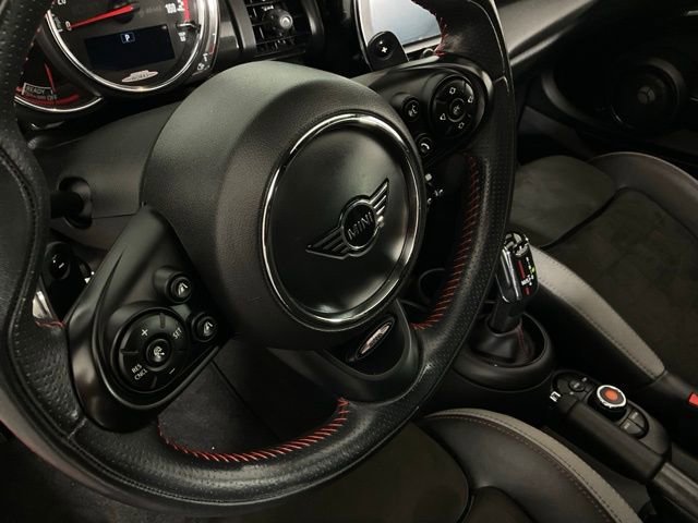 Used 2020 MINI Cooper John Cooper Works w/ Signature Upholstery Package image 17