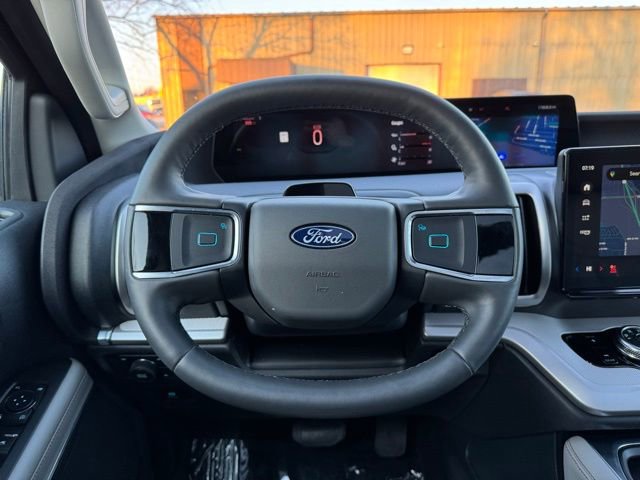 Certified 2025 Ford Expedition Max Active image 33