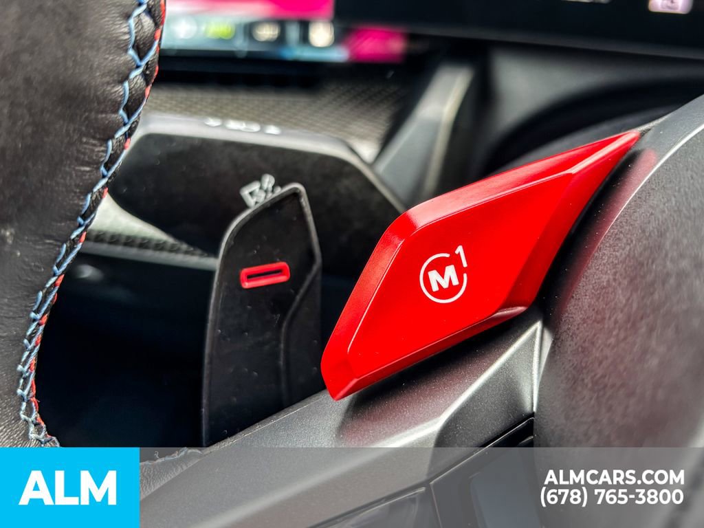 Used 2026 BMW M5 w/ Executive Package image 24