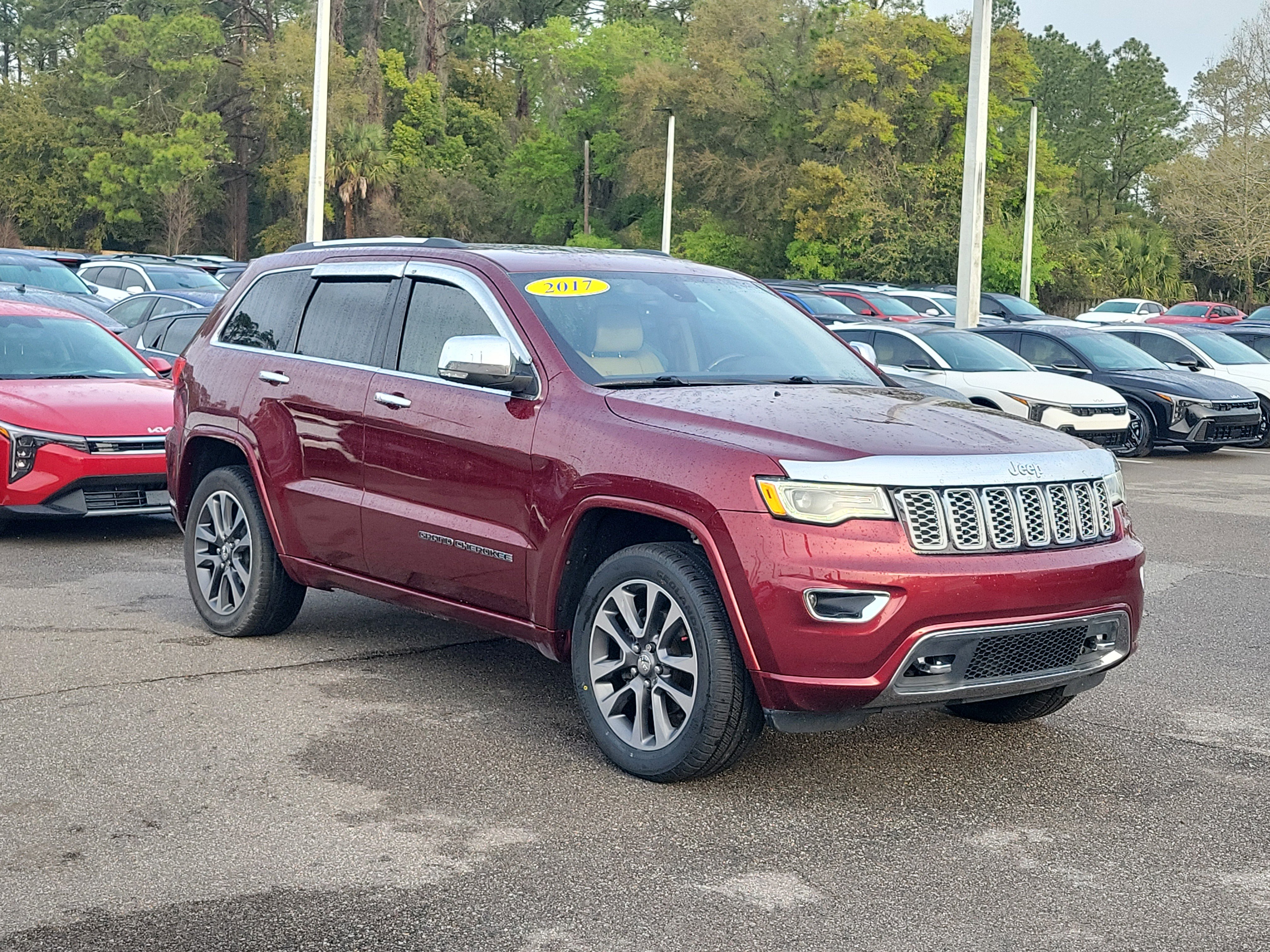 Used 2017 Jeep Grand Cherokee Overland image 45