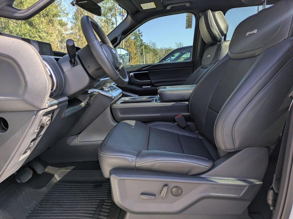 New 2026 Ford Expedition Platinum w/ Stealth Appearance Package image 16
