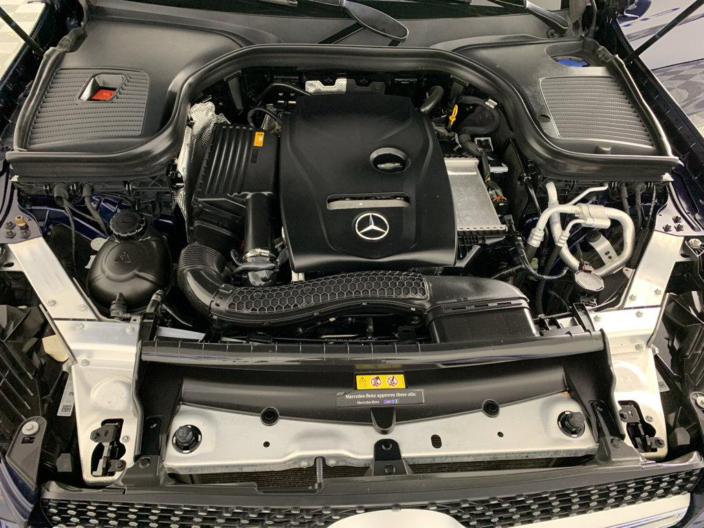 Used 2018 Mercedes-Benz GLC 300 4MATIC Coupe image 11