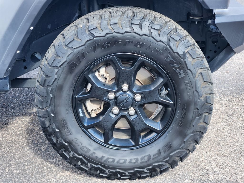 Used 2022 Jeep Wrangler Sport AWD/4WD image 30