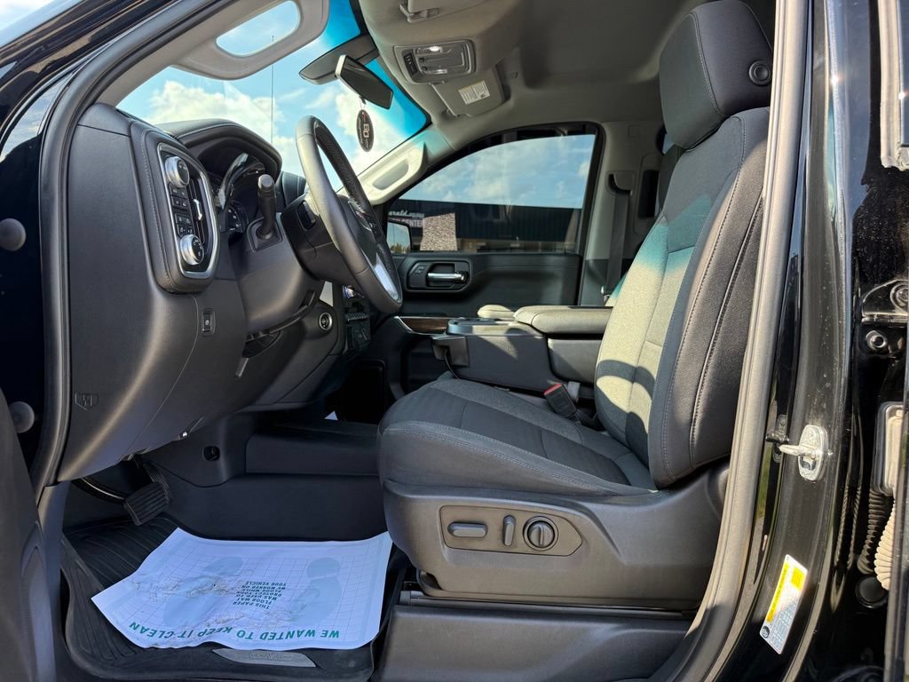 Used 2022 GMC Sierra 1500 Elevation w/ LPO, Elevation Black Package AWD/4WD image 27