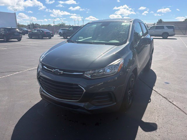 Used 2019 Chevrolet Trax LS w/ Tint and Cruise Package FWD image 2