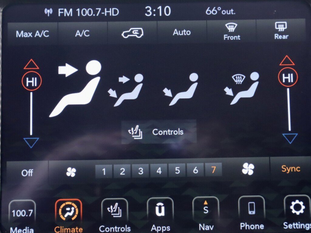 Used 2023 Jeep Wrangler Unlimited w/ Cold Weather Group AWD/4WD image 19