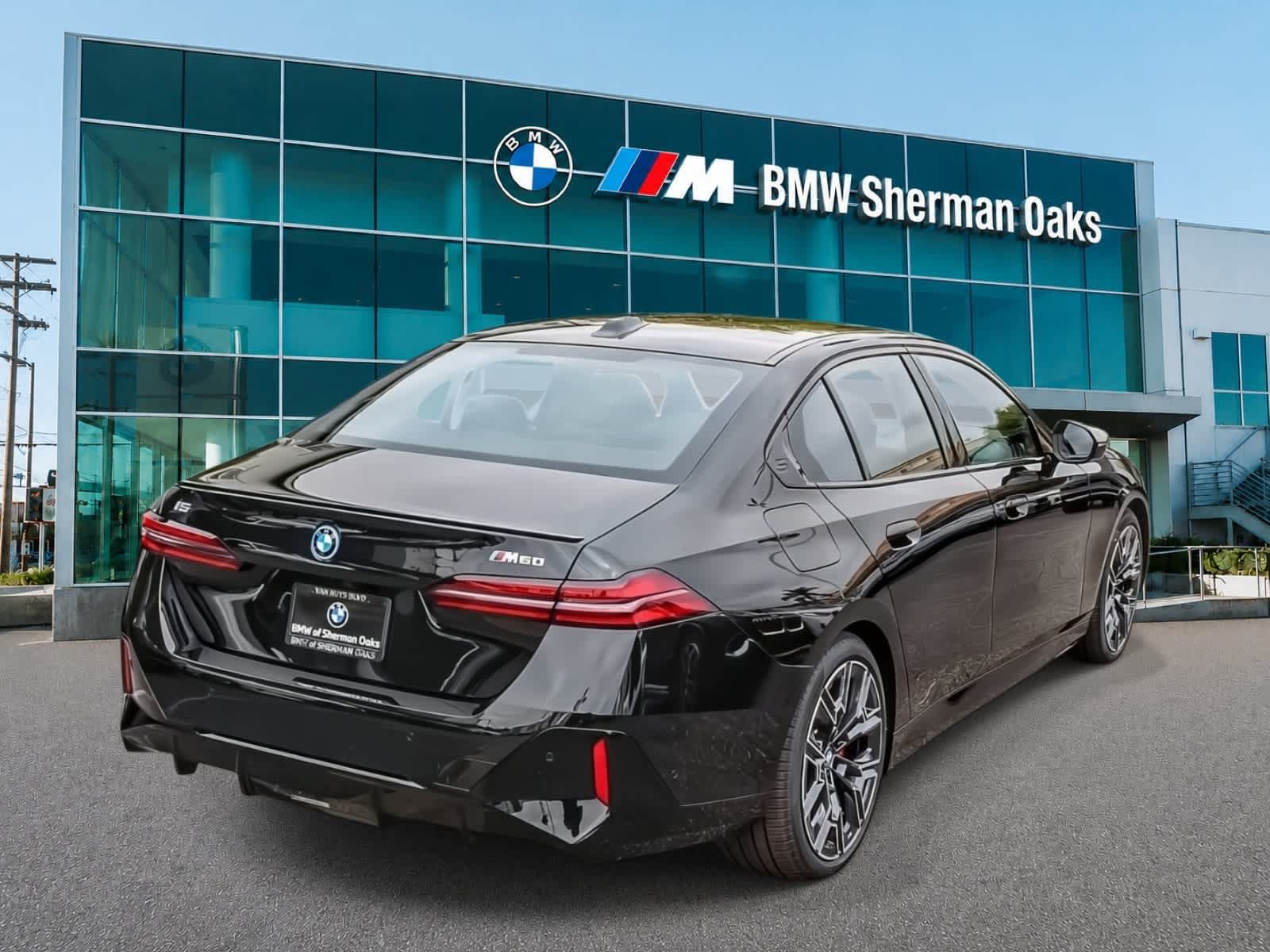New 2026 BMW i5 M60 w/ Premium Package AWD/4WD image 4