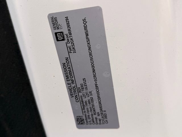 Used 2024 GMC Yukon XL SLT w/ SLT Premium Package image 4