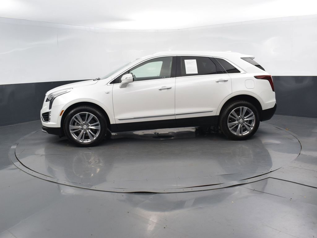 Certified 2024 Cadillac XT5 Premium Luxury w/ LPO, Floor Liner Package image 2