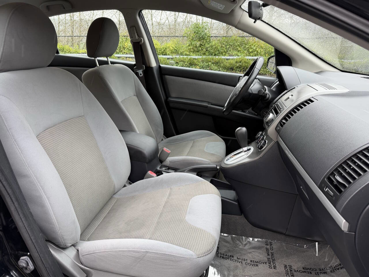 Used 2010 Nissan Sentra 2.0 SR w/ Convenience Pkg image 16