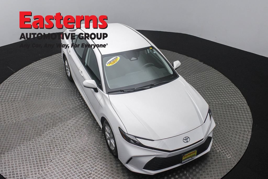 Used 2025 Toyota Camry LE FWD image 3