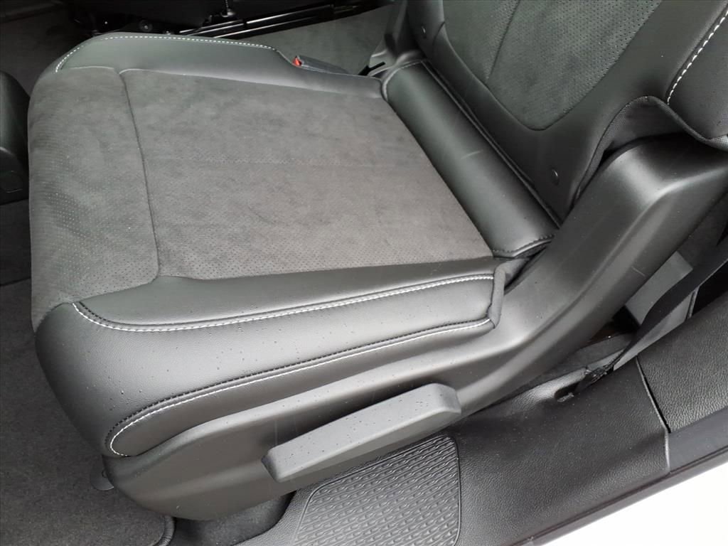 New 2025 Jeep Grand Cherokee L Altitude image 34