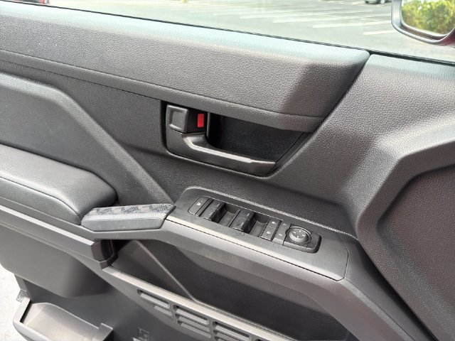 Used 2024 Toyota Tacoma SR AWD/4WD image 20