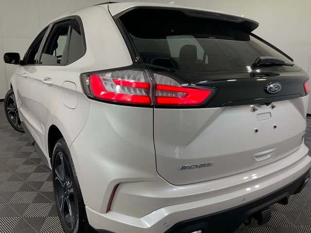 Used 2019 Ford Edge ST w/ Cold Weather Package AWD/4WD image 34
