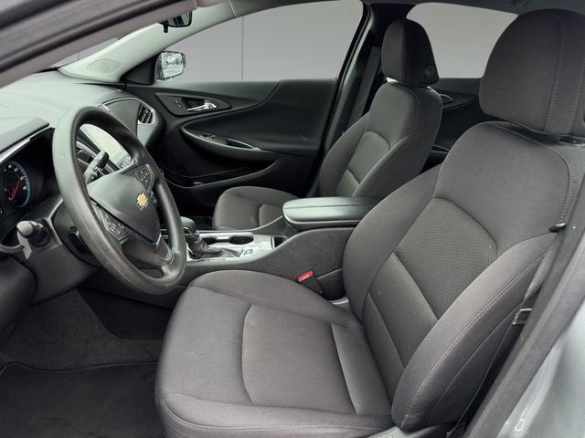 Used 2025 Chevrolet Malibu LT FWD image 10