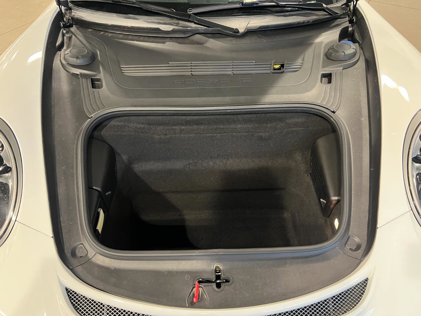 Used 2018 Porsche 911 GT3 image 38