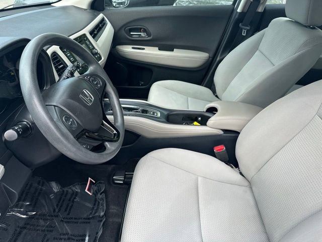 Used 2022 Honda HR-V LX image 12
