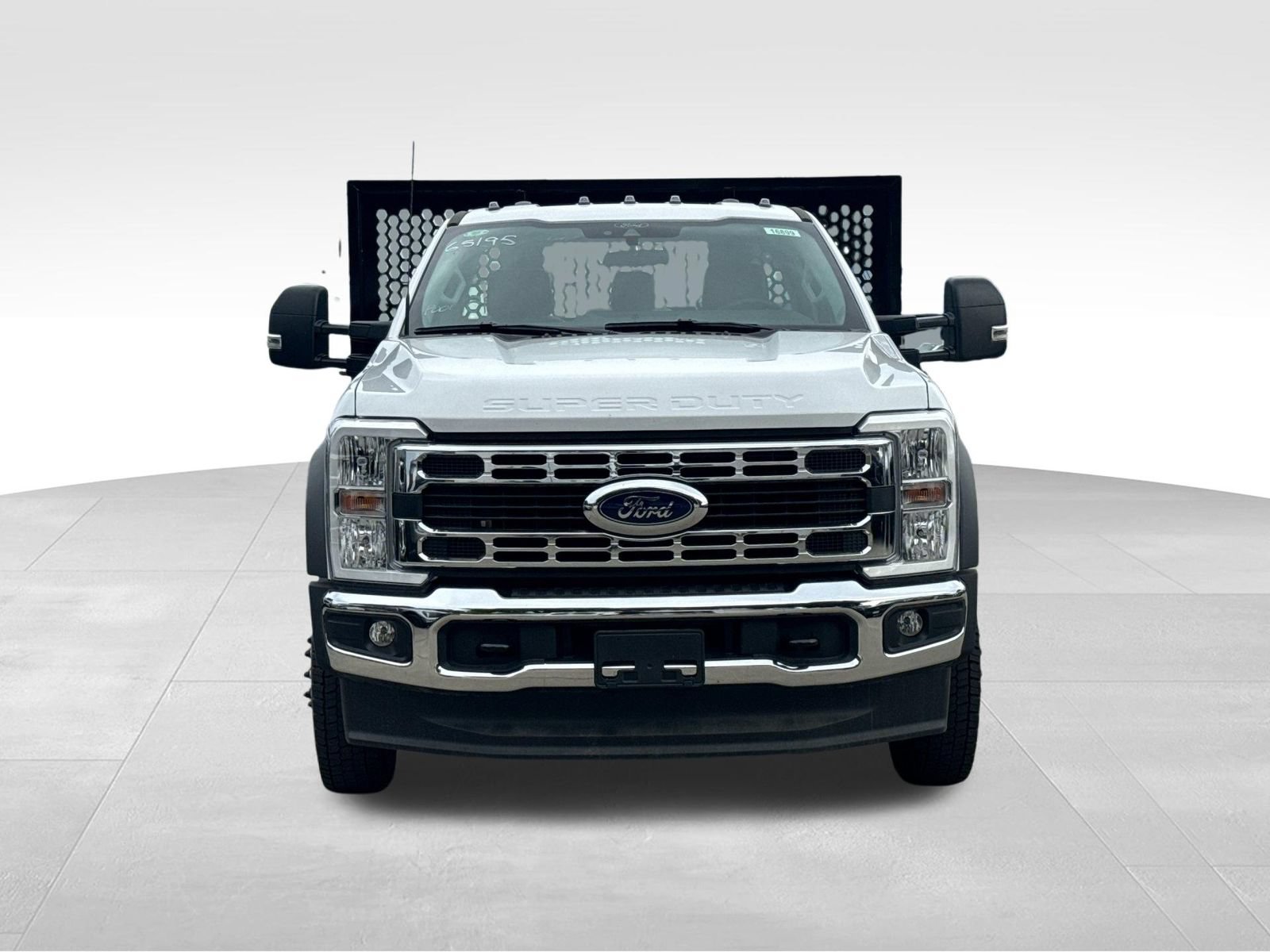 Used 2024 Ford F550 4x4 Regular Cab Super Duty image 8