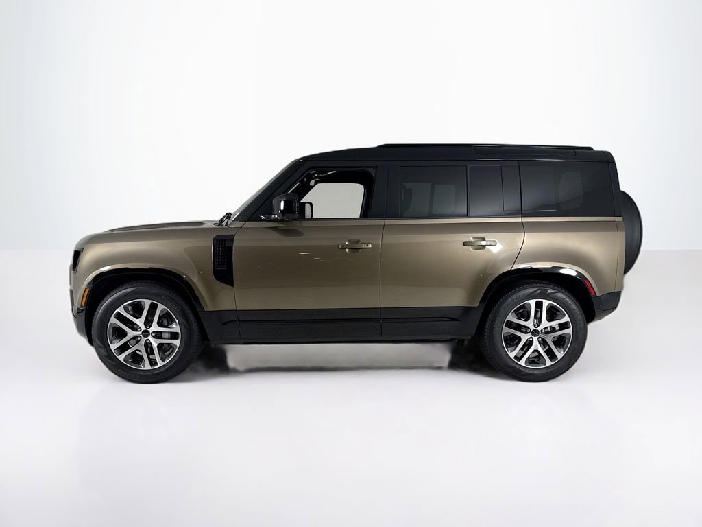 Used 2026 Land Rover Defender 110 X-Dynamic SE AWD/4WD image 2