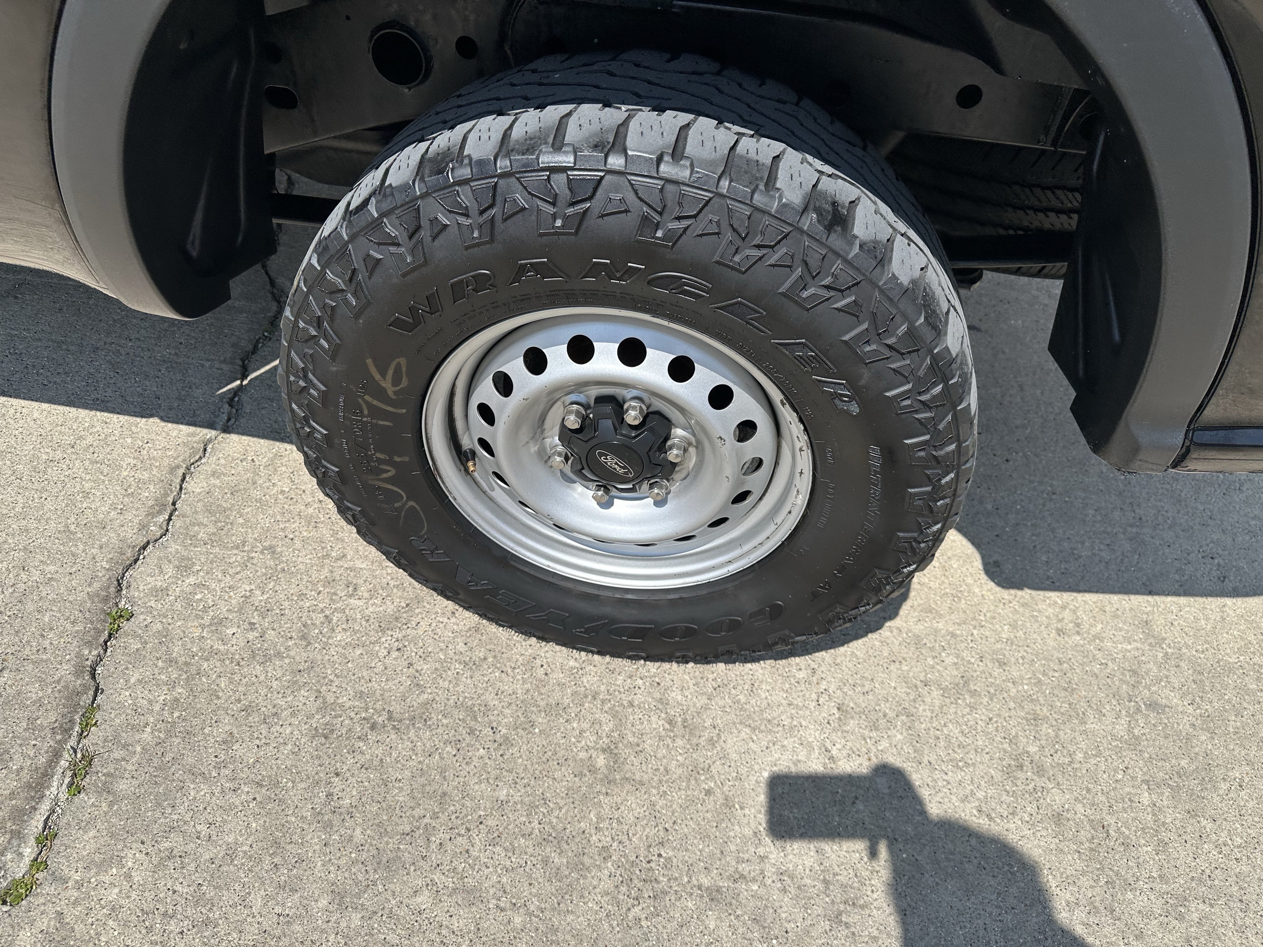 Used 2023 Ford Ranger XL RWD image 5