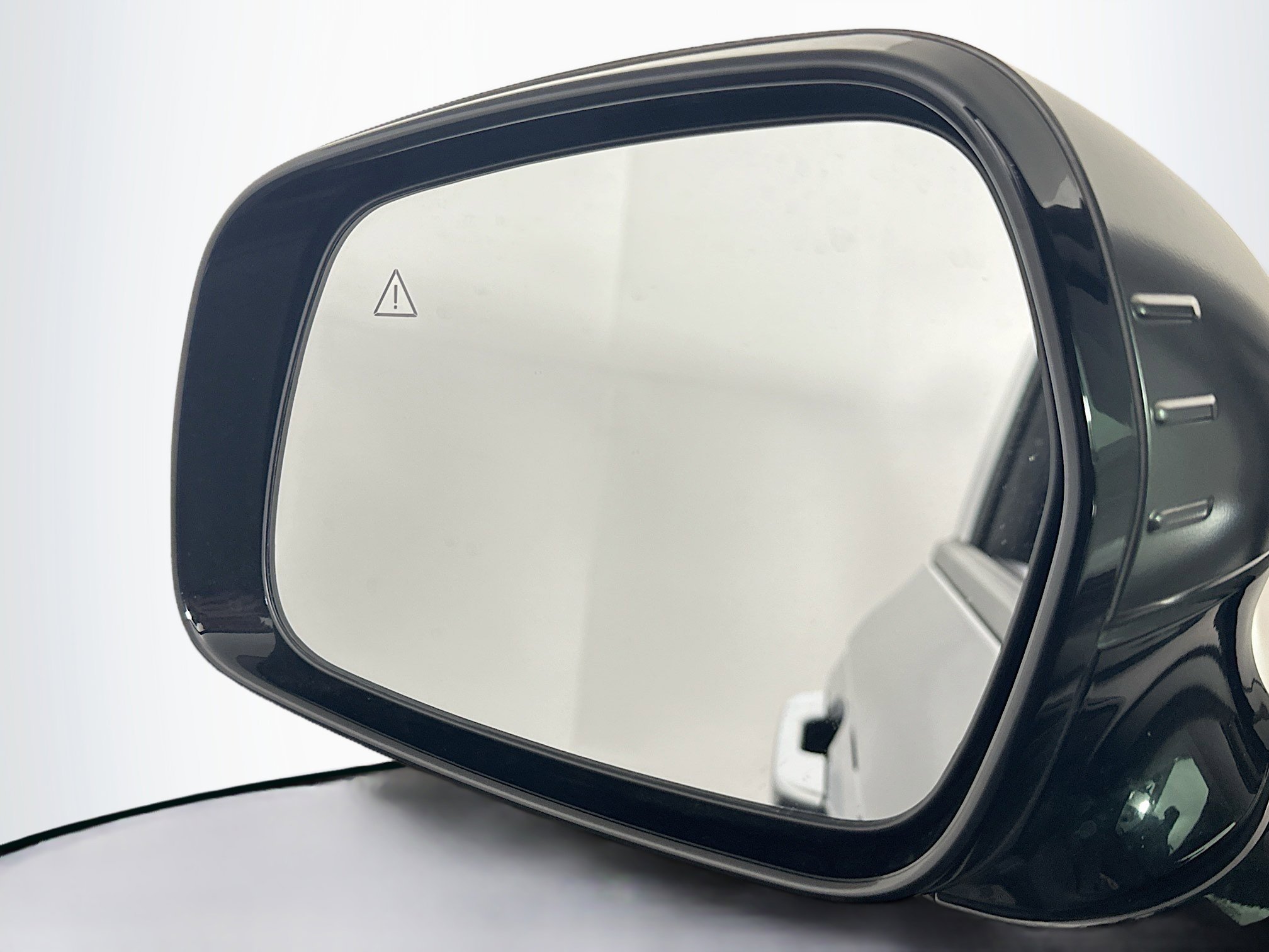 Used 2025 Kia Carnival SX Prestige image 13