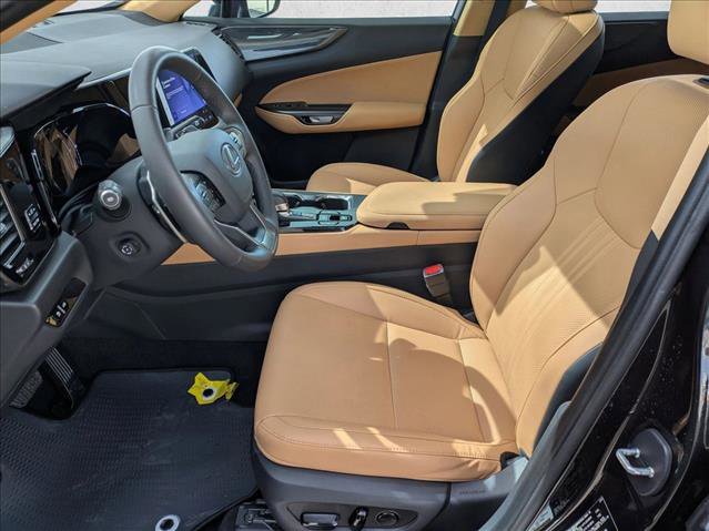 Used 2025 Lexus NX 250 FWD w/ Towing Package (2000 Lbs) image 16