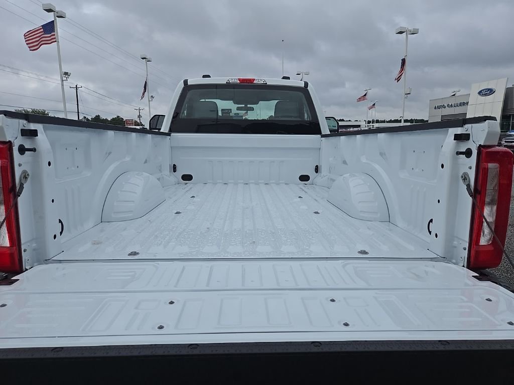 New 2026 Ford F250 XL image 22