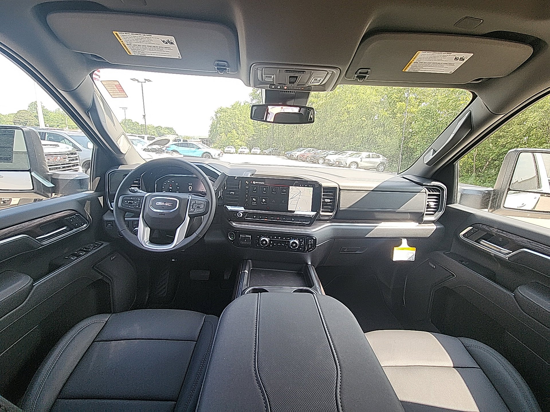 New 2025 GMC Sierra 2500 SLT w/ SLT Convenience Package image 31