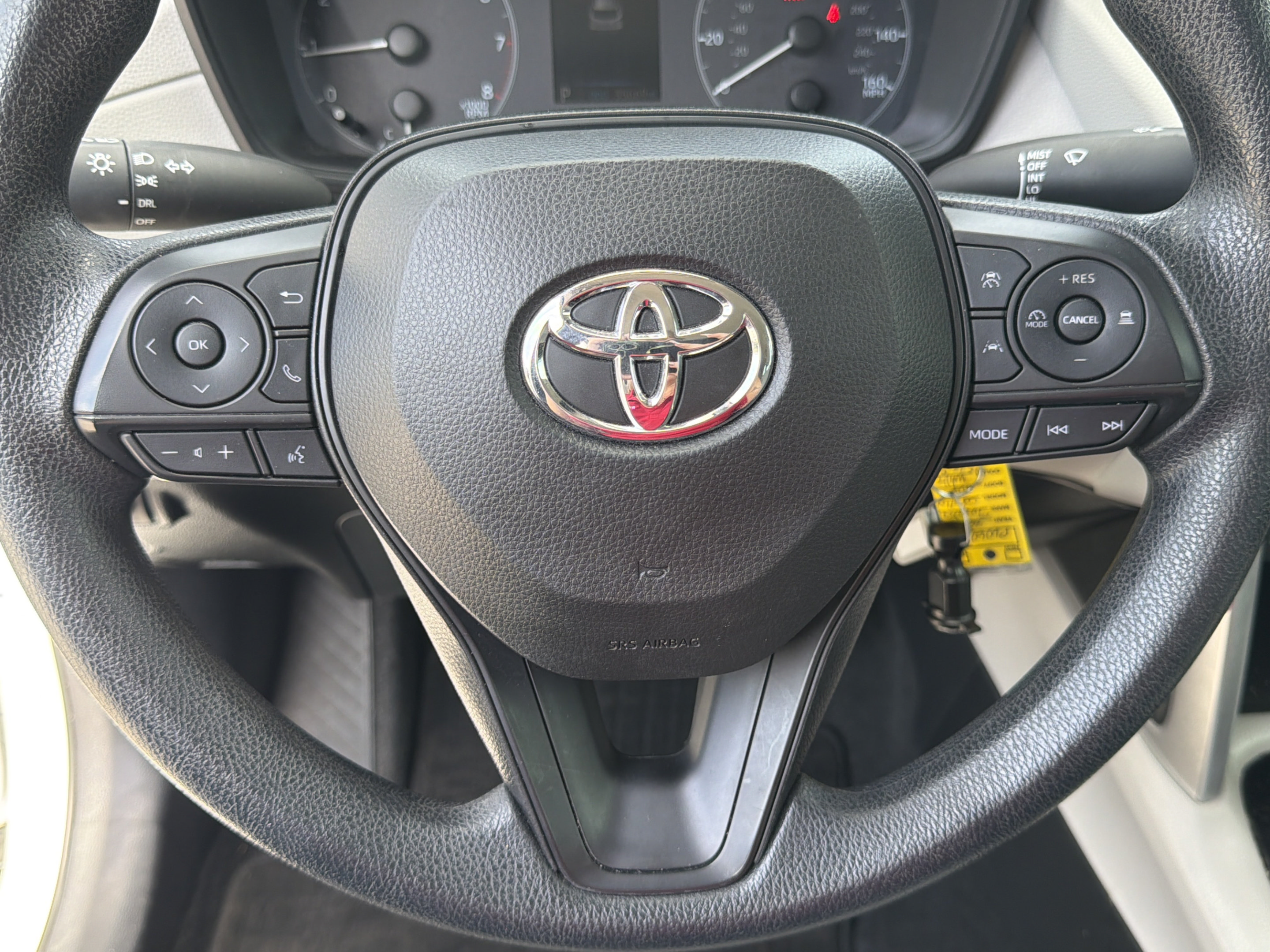 Used 2023 Toyota Corolla Cross L AWD/4WD image 15