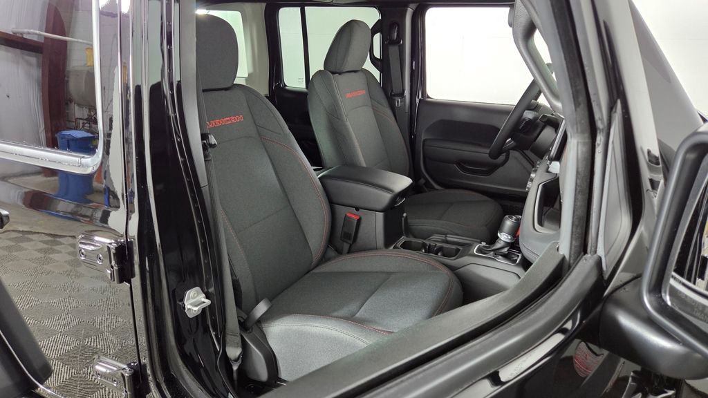 New 2026 Jeep Wrangler Unlimited Rubicon AWD/4WD image 33