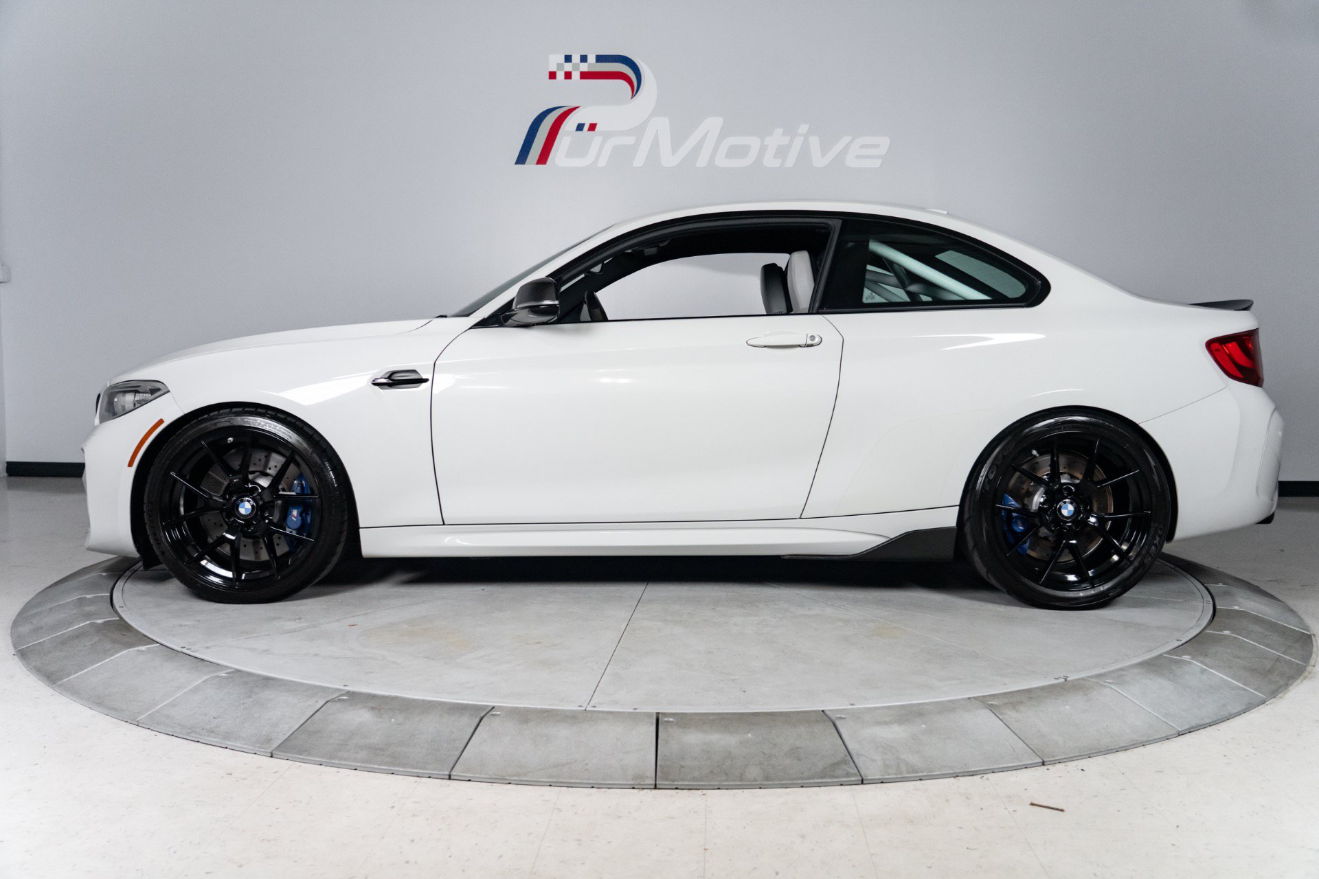 Used 2016 BMW M2 RWD image 3