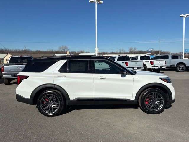New 2026 Ford Explorer ST-Line w/ ST-Line Street Pack image 6
